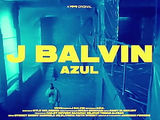 sultry shemale gabriela s cock stroking fun