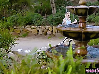 blonde shemale hardcore fucks hot latinas hairy pussy