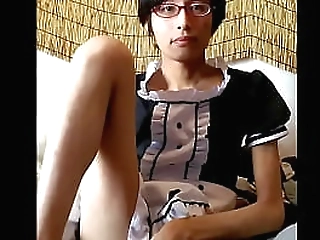 big dick latina shemale wanks her hard girl cock