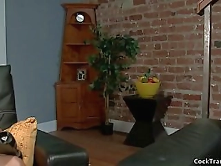 shemale bangs brunette therapist