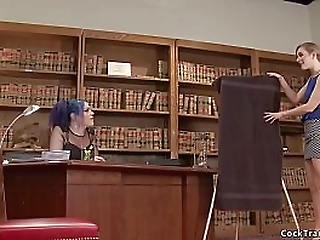 exec shemale fucks blonde employee