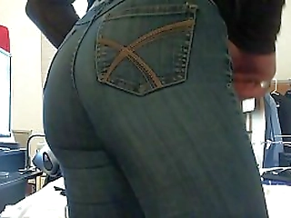 cute asian babe  noon shows off for you