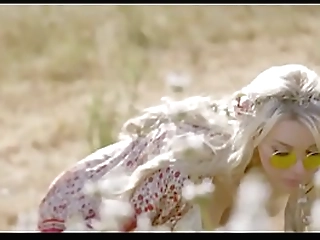 wanessa gets her tight ass satisfied with a hard black cock