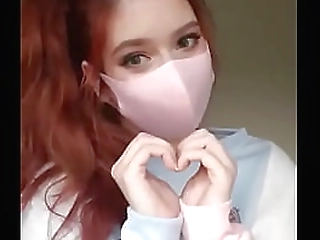 tgril cums while fuck