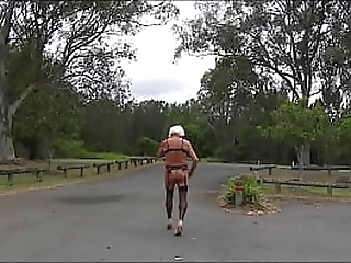 Fucking hell! Transsexual slut fists her pussy-licking girlfriend!