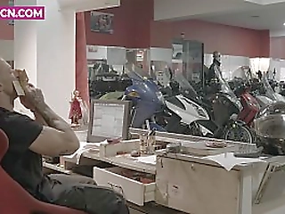 shemale with a big cock love to be fucked by big stud