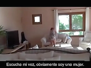 super hot sexy shemale making a hot scenes live on cam