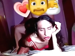 cuban shemale mayland solo jacking after tease session