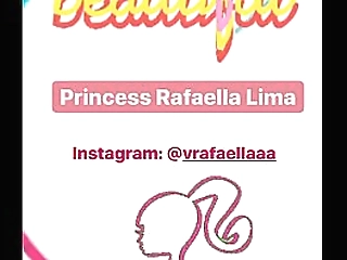 jesse strokes on the couch