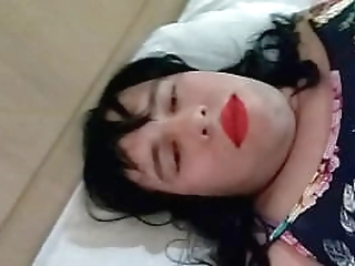 shemale and her boyfriend having fun online