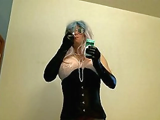 glass chili pepper toy enters pangrum s new pussy