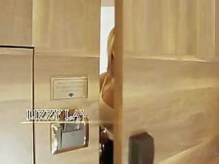 surprise fuck with trans lizzy laynez ots440