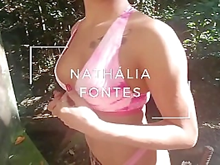 shemale andressa paiva shoots a nice load while getting fucked