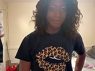 beautiful trans babe gets her cock sucked by horny guy