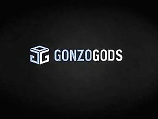 behind the scenes shower with blonde shemale yenny